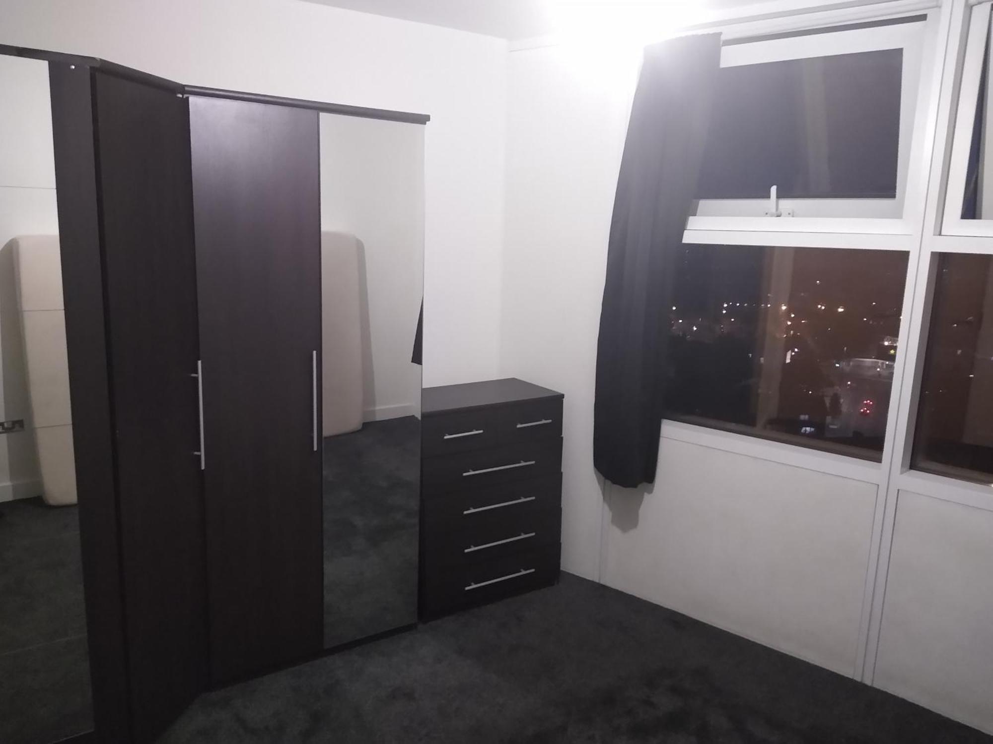 Room In Luxurious Penthouse Apartment London Kültér fotó