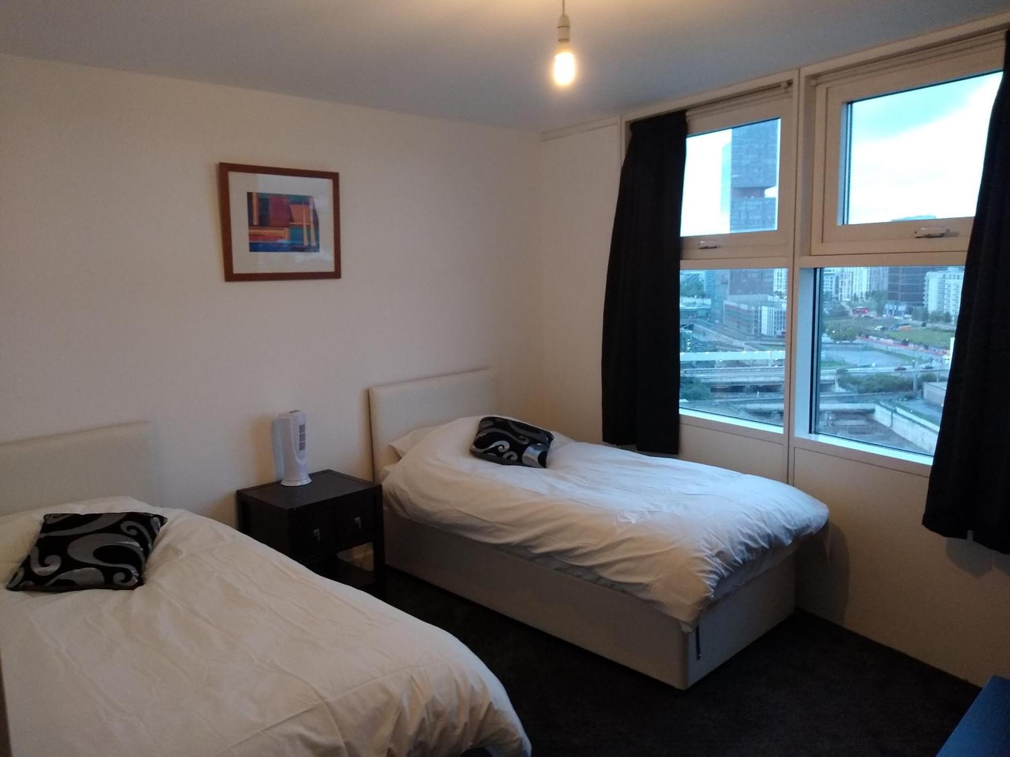 Room In Luxurious Penthouse Apartment London Kültér fotó